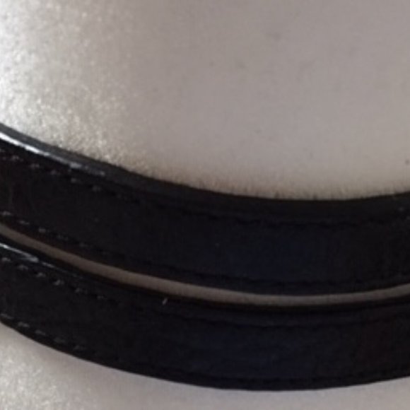 DKNY fabric embossed cross body to shoulder strap handbag good condition - Picture 4 of 4